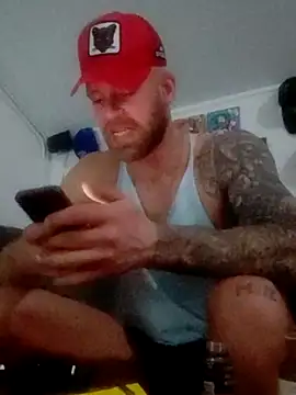 Snapshot of eltoulou chatting on 02-04-25, 08:28 eltoulou online show from 02-04-25, 08:28