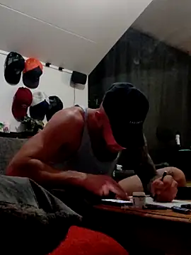 Snapshot of eltoulou chatting on 02-07-25, 04:46 eltoulou online show from 02-07-25, 04:46