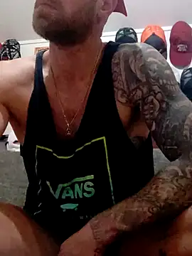 Snapshot of eltoulou chatting on 02-09-25, 02:06 eltoulou online show from 02-09-25, 02:06