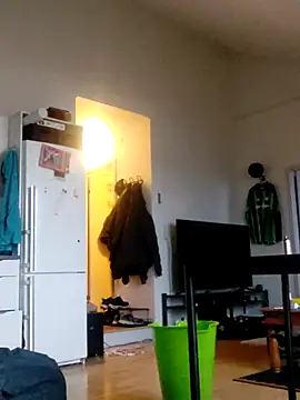 Snapshot of eltoulou chatting on 02-24-25, 03:53 eltoulou online show from 02-24-25, 03:53