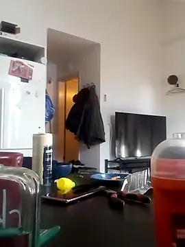 Snapshot of eltoulou chatting on 03-04-25, 02:32 eltoulou online show from 03-04-25, 02:32