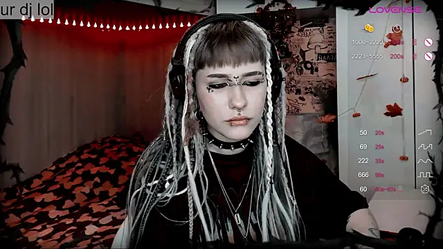 Snapshot of say_mary chatting on 12-23-24, 05:11 say mary online show from 12-23-24, 05:11