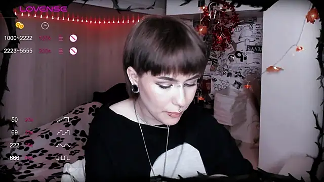Snapshot of say_mary chatting on 02-18-25, 04:26 say mary online show from 02-18-25, 04:26