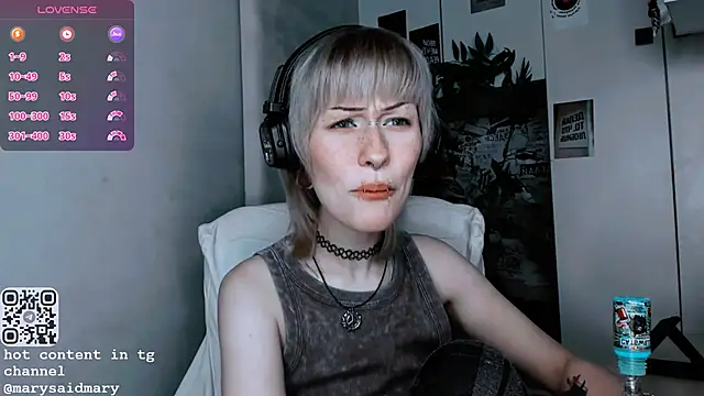Snapshot of say_mary chatting on 09-28-25, 07:52 say mary online show from 09-28-25, 07:52