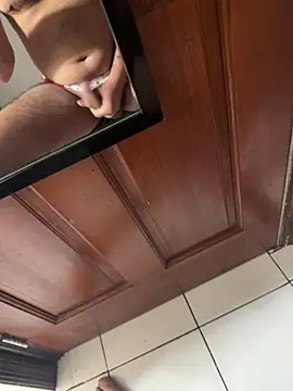 Johnwickkkh online show from 12-15-25, 04:39