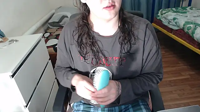 EvaMiron online show from 11-04-25, 05:45