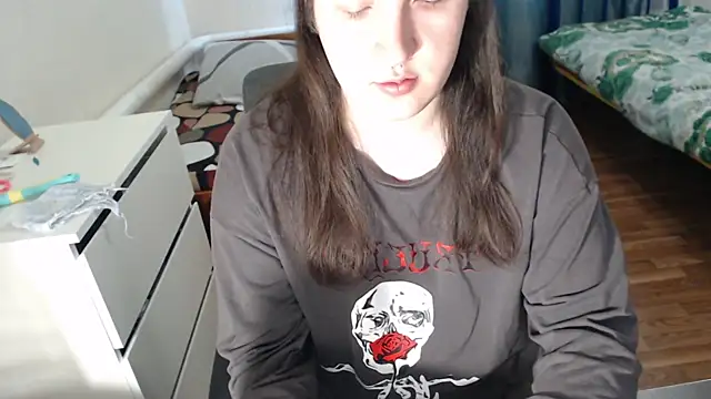 EvaMiron online show from 12-19-25, 07:15