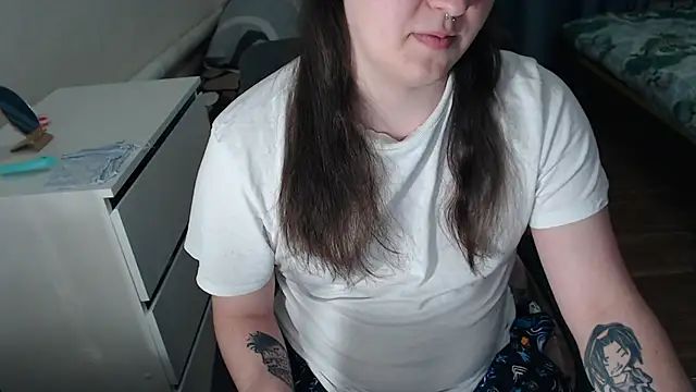 EvaMiron online show from 02-11-26, 06:46