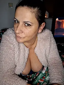 anaaamariaaaa online show from 01-14-26, 05:18