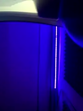 HornyBoyTim online show from 12-18-25, 03:45