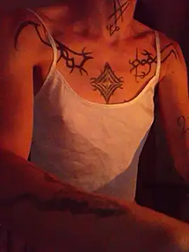 SuccubusTatuada online show from 03-20-25, 01:57