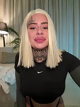 bambixboo online show from 11-18-25, 09:52