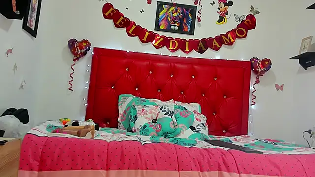 natasha jurado online show from 02-09-25, 02:06