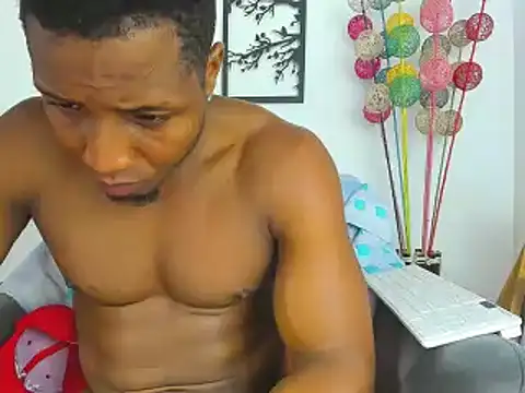 bigcock latin1 online show from 02-04-25, 10:10