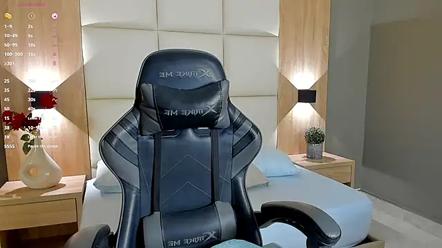 megan cooper28 online show from 09-25-25, 12:20