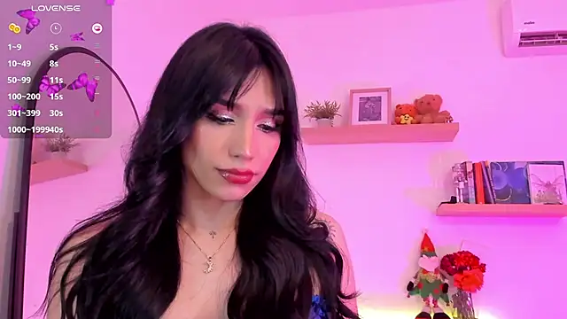 Snapshot of rose_saenz chatting on 12-24-24, 06:17 rose saenz online show from 12-24-24, 06:17