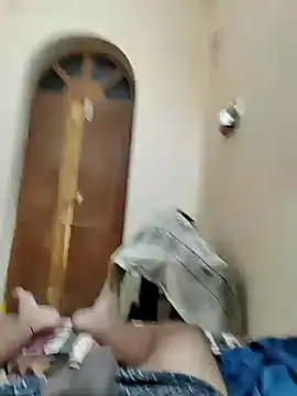 Snapshot of Ashish02345 chatting on 03-17-25, 05:16 Ashish02345 online show from 03-17-25, 05:16