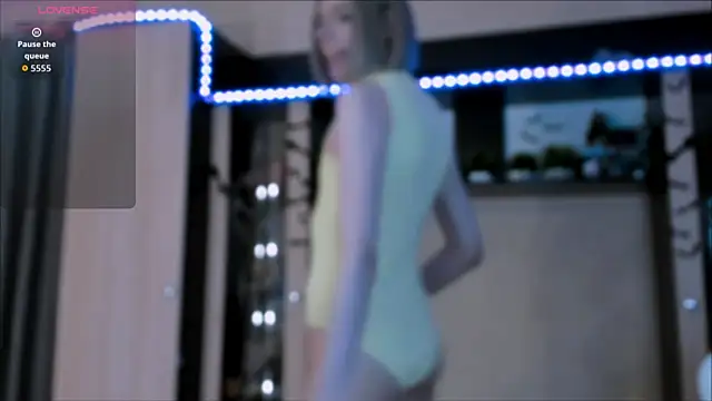 FemAlexa  online show from 10-20-25, 02:28