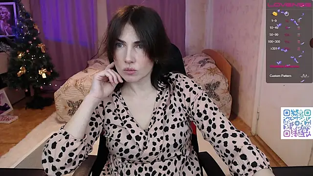 Snapshot of Daniela_Cooperr chatting on 01-15-26, 10:42 Daniela Cooperr online show from 01-15-26, 10:42