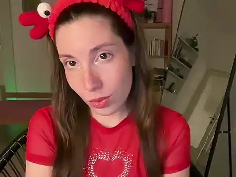 CringeButCute online show from 10-20-25, 10:32