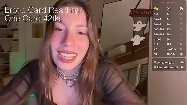 CringeButCute online show from 10-30-25, 10:54