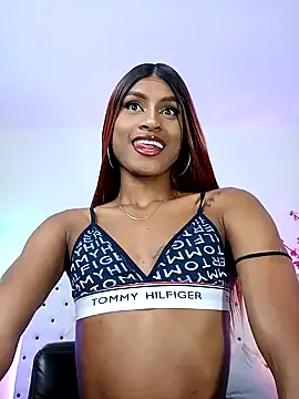 Elektra Queen online show from 01-18-25, 01:40