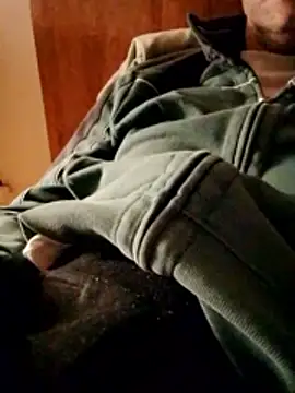 Snapshot of Anastasio33 chatting on 01-10-26, 03:47 Anastasio33 online show from 01-10-26, 03:47