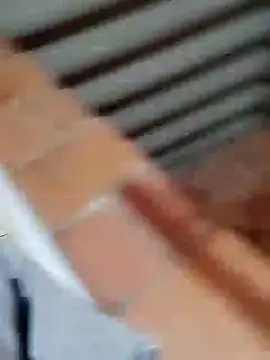 Snapshot of Rejy1992 chatting on 12-09-24, 12:08 Rejy1992 online show from 12-09-24, 12:08