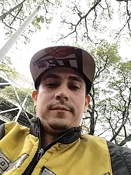 Snapshot of Rejy1992 chatting on 09-20-25, 07:15 Rejy1992 online show from 09-20-25, 07:15