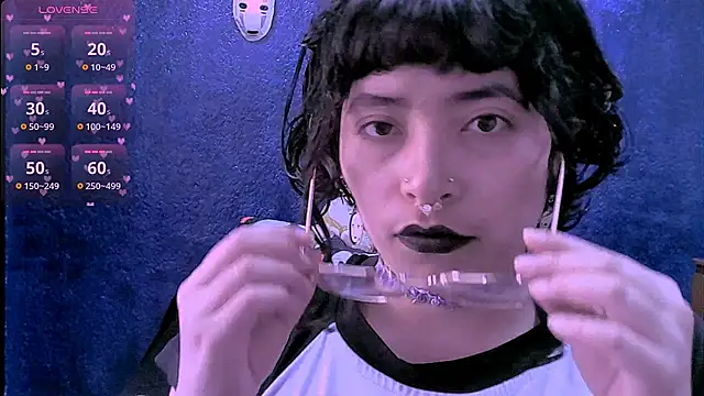 NinaYellow online show from 04-23-26, 01:24