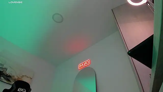 LucianSinclair online show from 02-05-25, 04:06