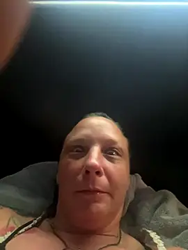 Everlyrose27 online show from 09-14-25, 03:55