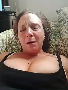 Snapshot of Everlyrose27 chatting on 01-05-26, 07:39 Everlyrose27 online show from 01-05-26, 07:39