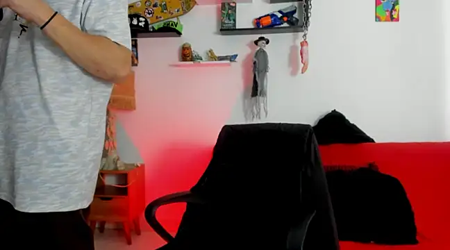 Tom Krakow online show from 12-05-24, 08:11