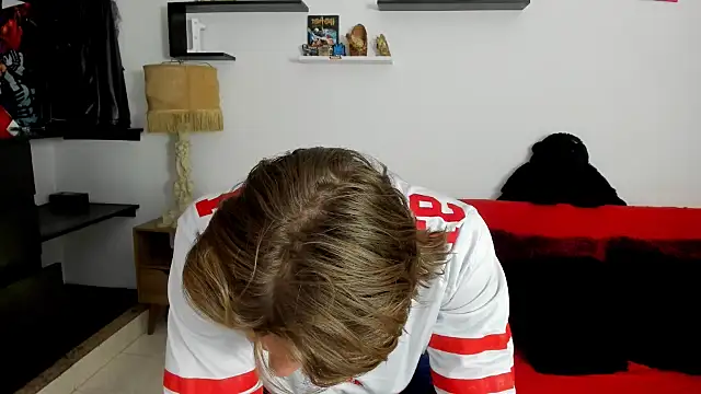 Tom Krakow online show from 02-20-25, 06:46