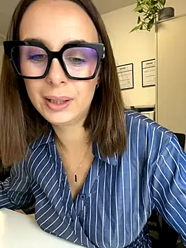 Hii Lolla online show from 11-26-25, 07:09