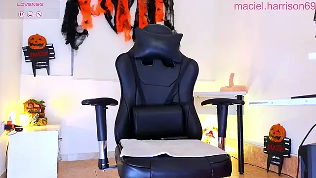 MacielHarrison online show from 10-18-25, 12:57