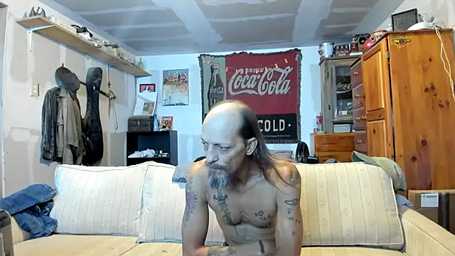 Snapshot of jayshort786 chatting on 10-14-25, 01:56 jayshort786 online show from 10-14-25, 01:56