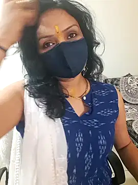 Snapshot of khushikhushi chatting on 01-14-25, 07:06 khushikhushi online show from 01-14-25, 07:06