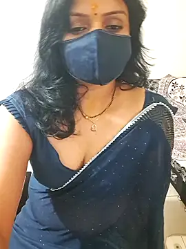 Snapshot of khushikhushi chatting on 02-07-25, 10:19 khushikhushi online show from 02-07-25, 10:19