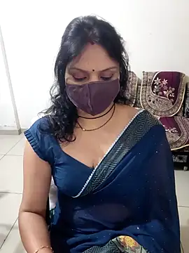 Snapshot of khushikhushi chatting on 01-17-26, 05:16 khushikhushi online show from 01-17-26, 05:16