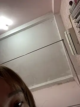 Linh diudang online show from 03-16-25, 02:43