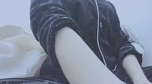 Linh diudang online show from 03-16-25, 02:11