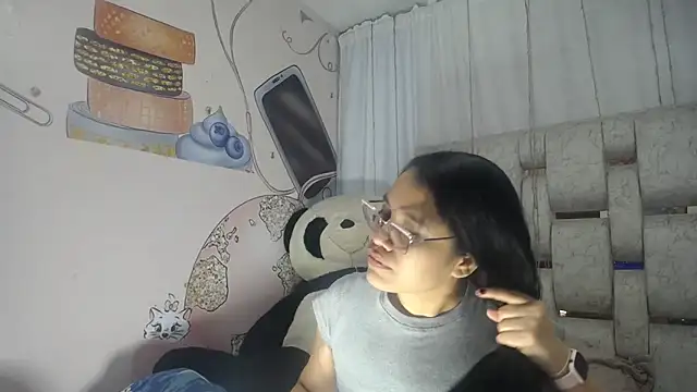 KEYRA-MILLER- online show from 02-03-26, 02:21