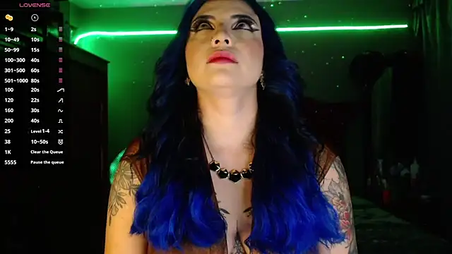 black wiidow online show from 12-23-24, 06:00