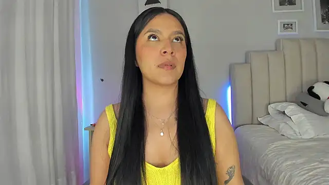 Snapshot of Gytha_davis chatting on 03-13-25, 02:12 Gytha davis online show from 03-13-25, 02:12