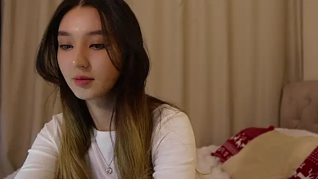 Sarasuo1 online show from 01-14-25, 04:50