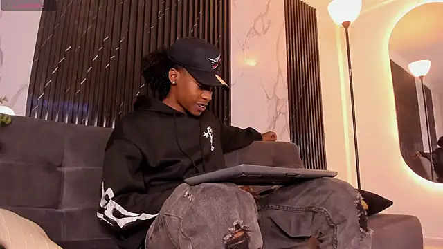 BRYXXXON1 online show from 02-08-25, 03:41