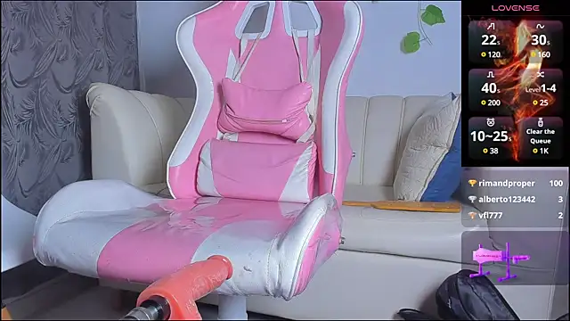 Issac james  online show from 02-15-25, 07:49