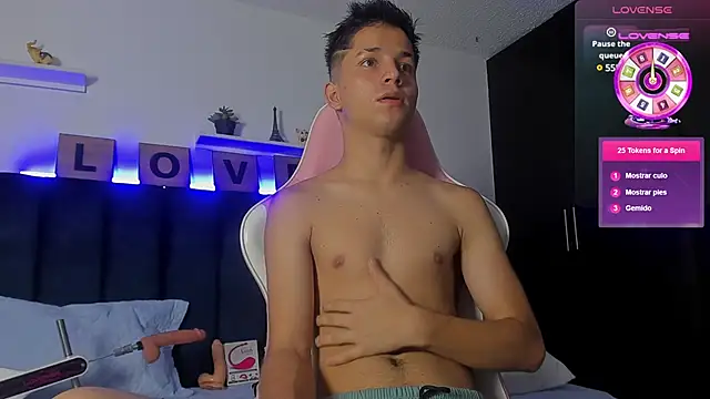 Issac james  online show from 03-18-25, 03:20